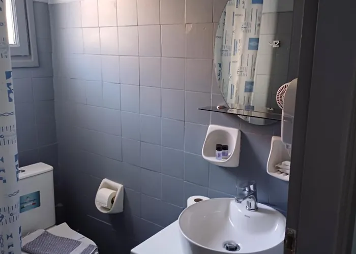 Enalion Paralio Astros