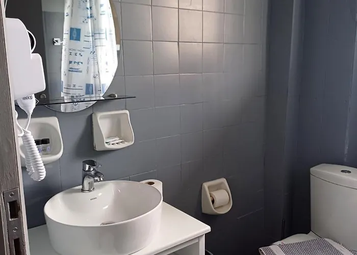 Enalion Paralio Astros